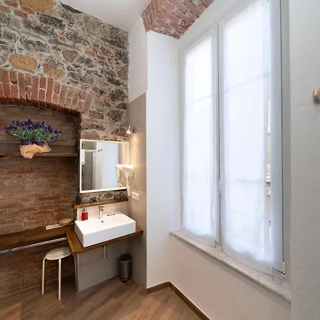 Pensionat Superior Del Golfo E Delle 5 Terre La Spezia